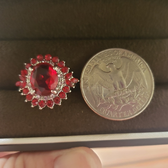 COLLIDING HEARTS 5CT GARNET & SAPPHIRE COCKTAIL RING IN FINE SILVER PLATE - Picture 8 of 8